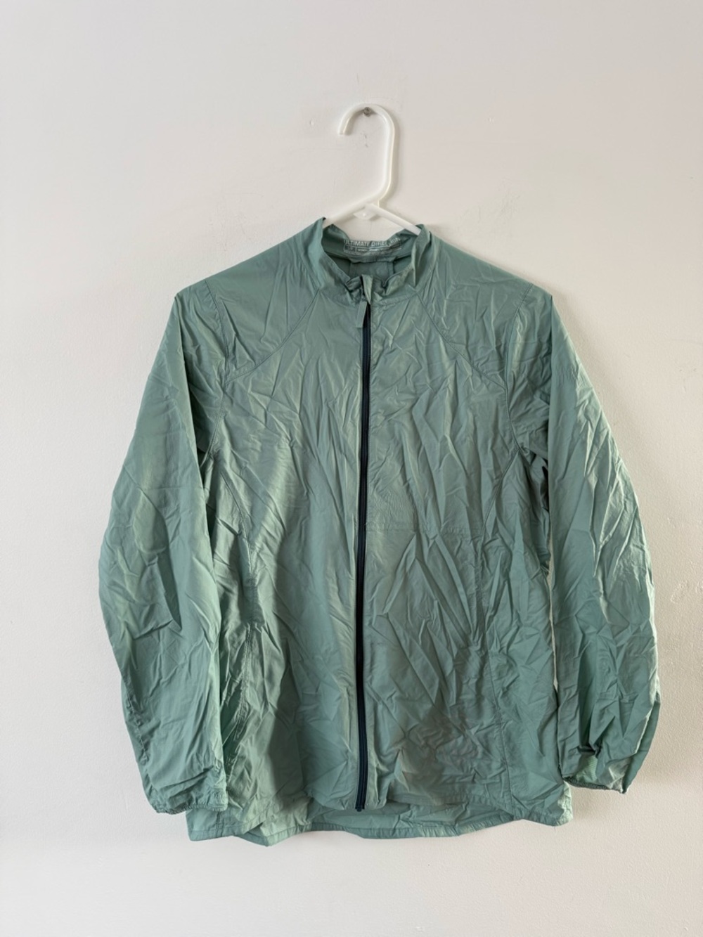 Ultimate Direction Windbreaker Ultralight Running Jacket Small Green Back Vents